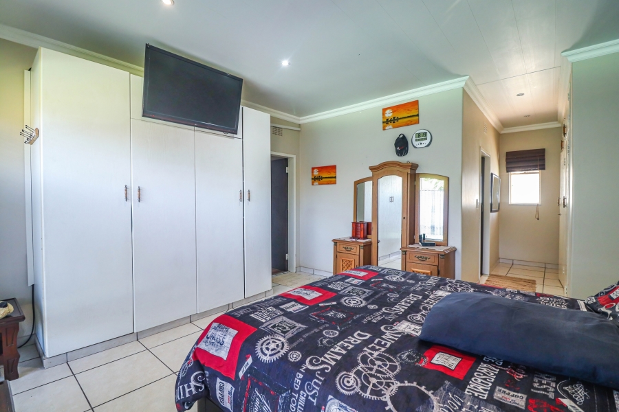 3 Bedroom Property for Sale in Flamwood North West